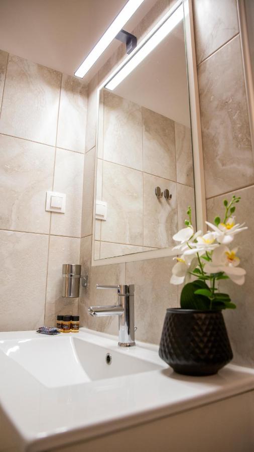 Veria Suite Екстер'єр фото