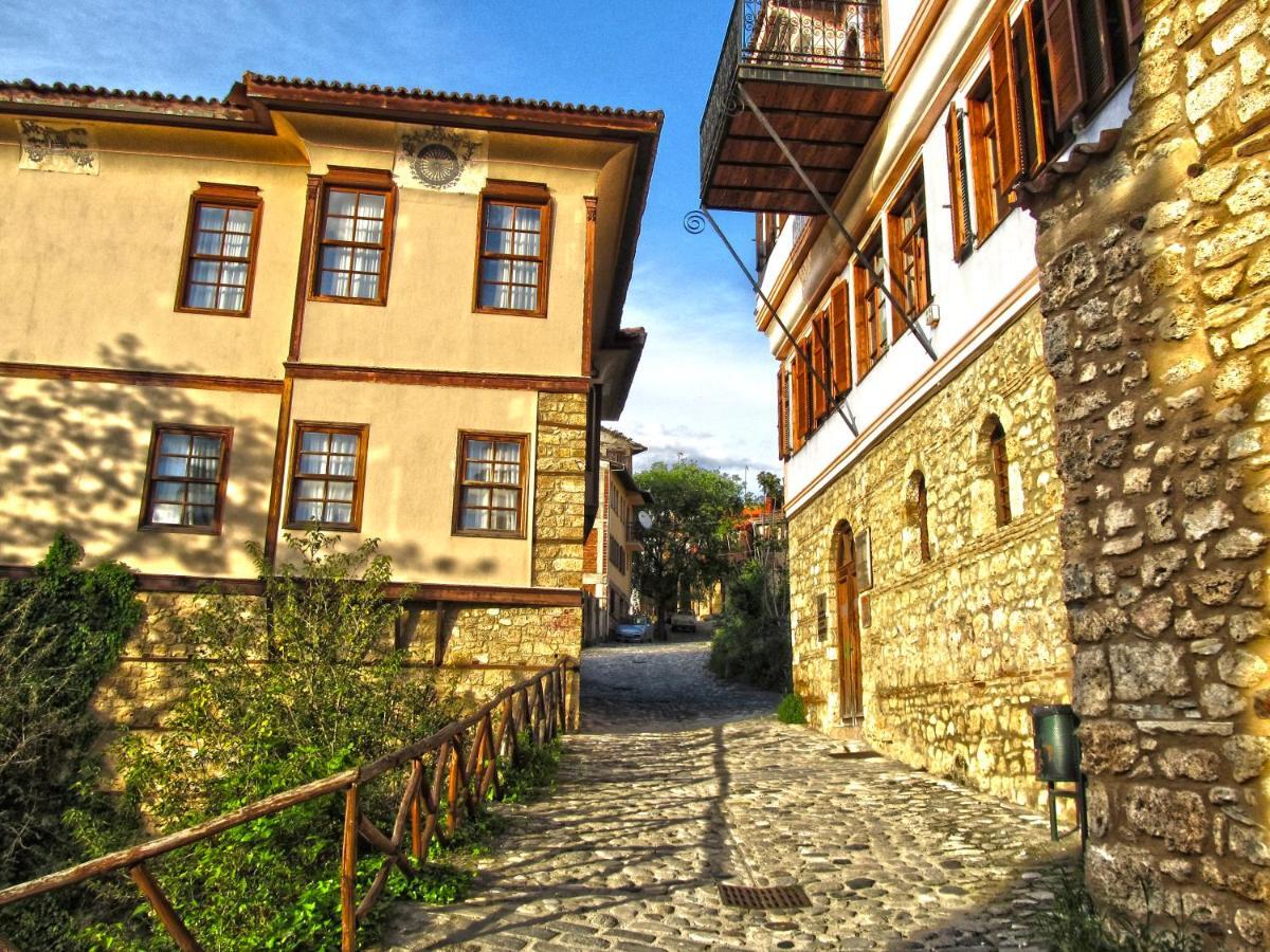 Veria Suite Екстер'єр фото